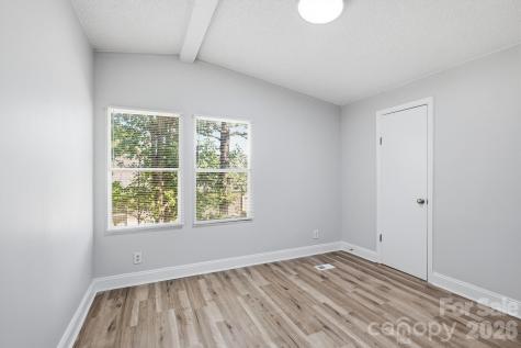 1315 Poplar Glen Drive Kannapolis NC 28083