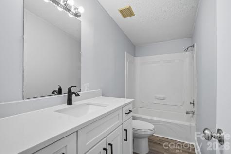 1315 Poplar Glen Drive Kannapolis NC 28083