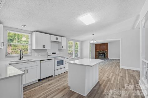 1315 Poplar Glen Drive Kannapolis NC 28083
