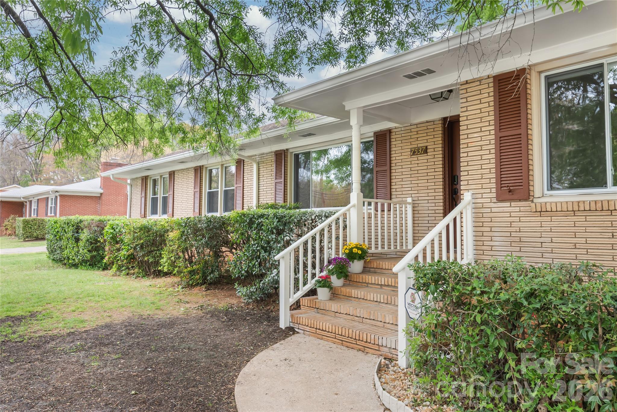 7537 Monroe Road Charlotte NC 28212