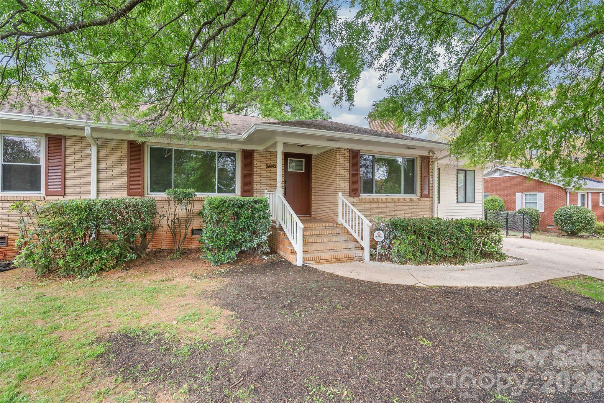 7537 Monroe Road Charlotte NC 28212