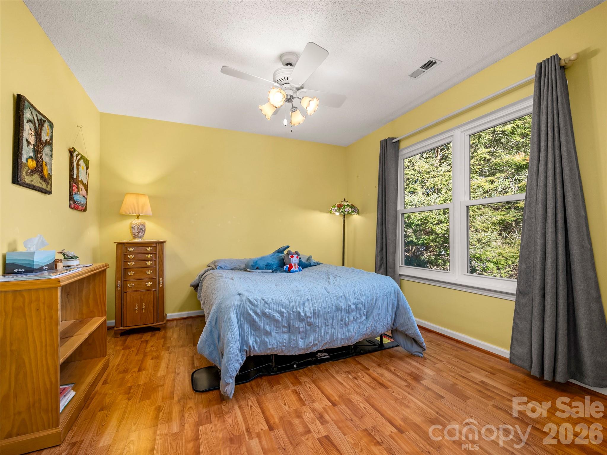 869 Sandburg Terrace Hendersonville NC 28791