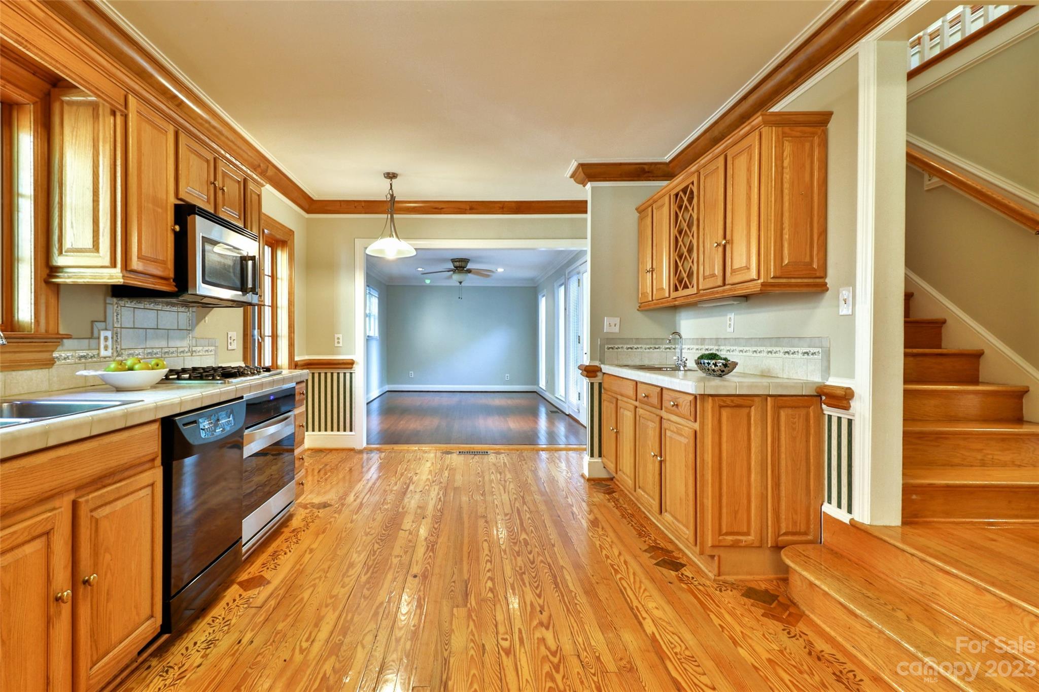 735 Romany Road Charlotte NC 28203