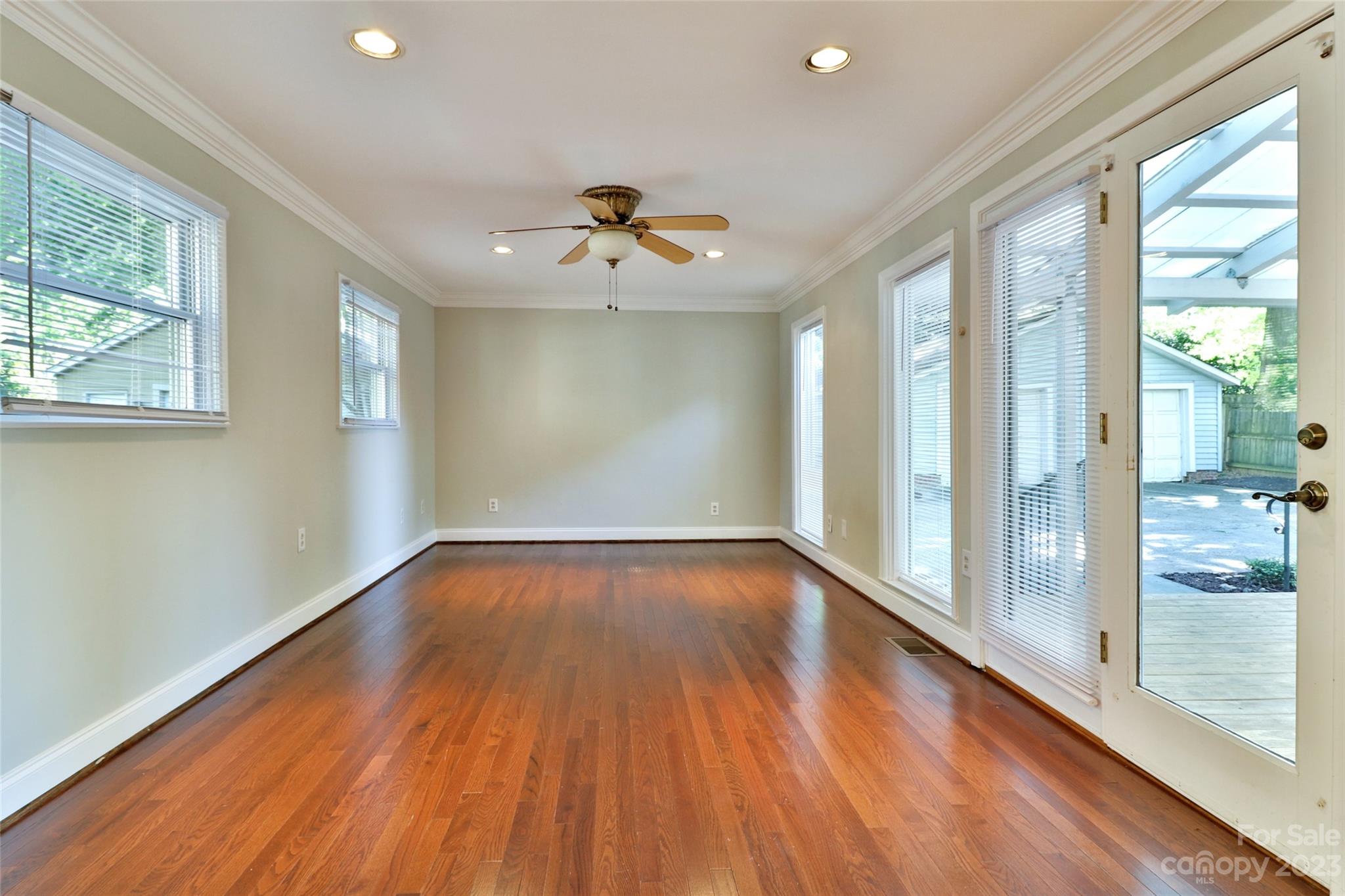735 Romany Road Charlotte NC 28203