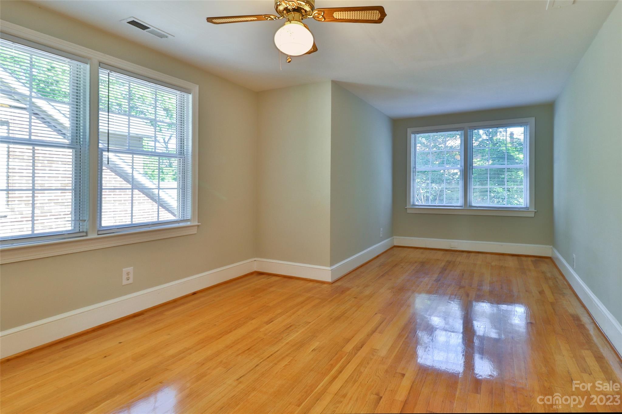 735 Romany Road Charlotte NC 28203