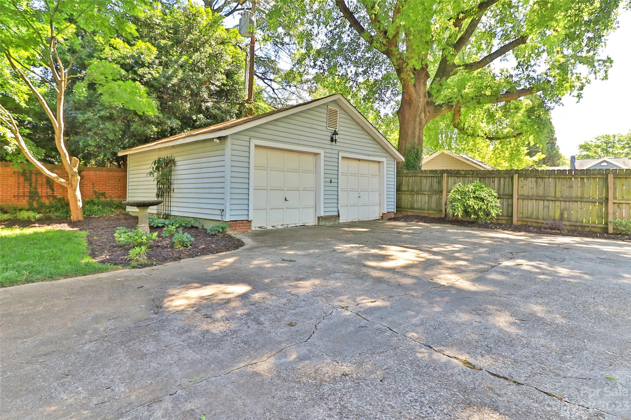 735 Romany Road Charlotte NC 28203