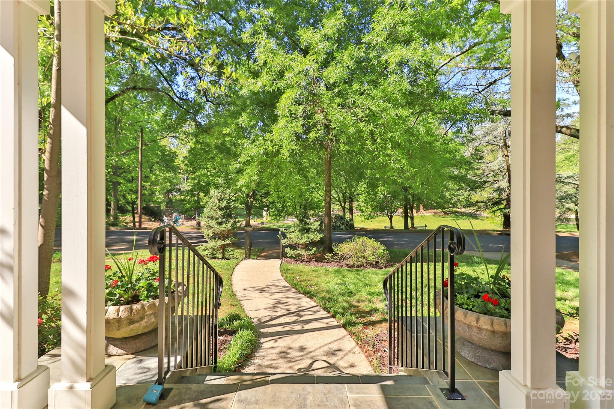 735 Romany Road Charlotte NC 28203