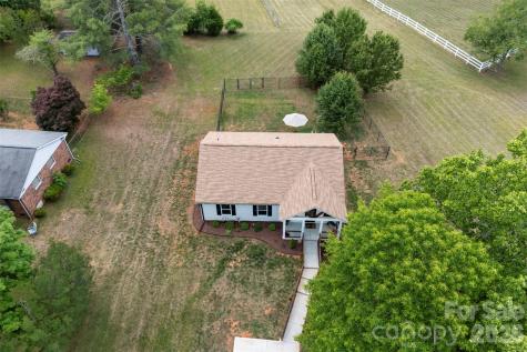 3121 Suffolk Drive Shelby NC 28152