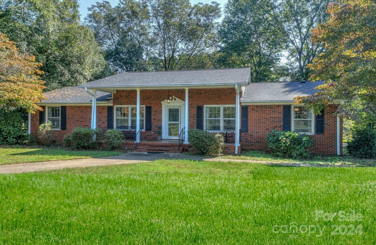 211 W Main Street Cleveland NC 27013