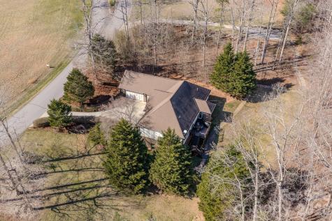 3975 Plantation Drive Morganton NC 28655