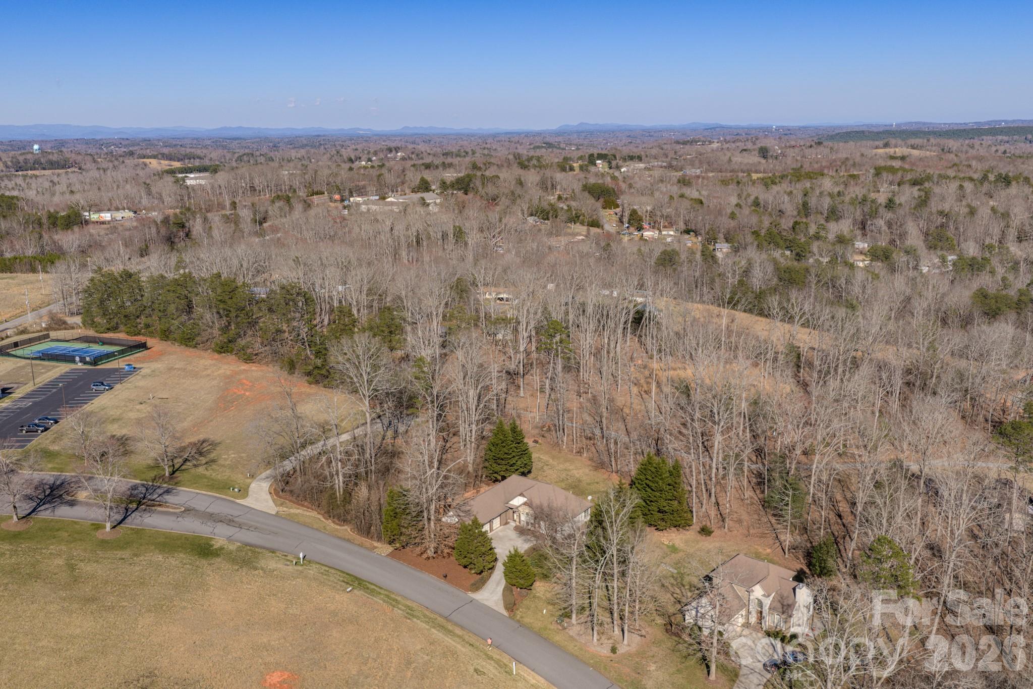 3975 Plantation Drive Morganton NC 28655