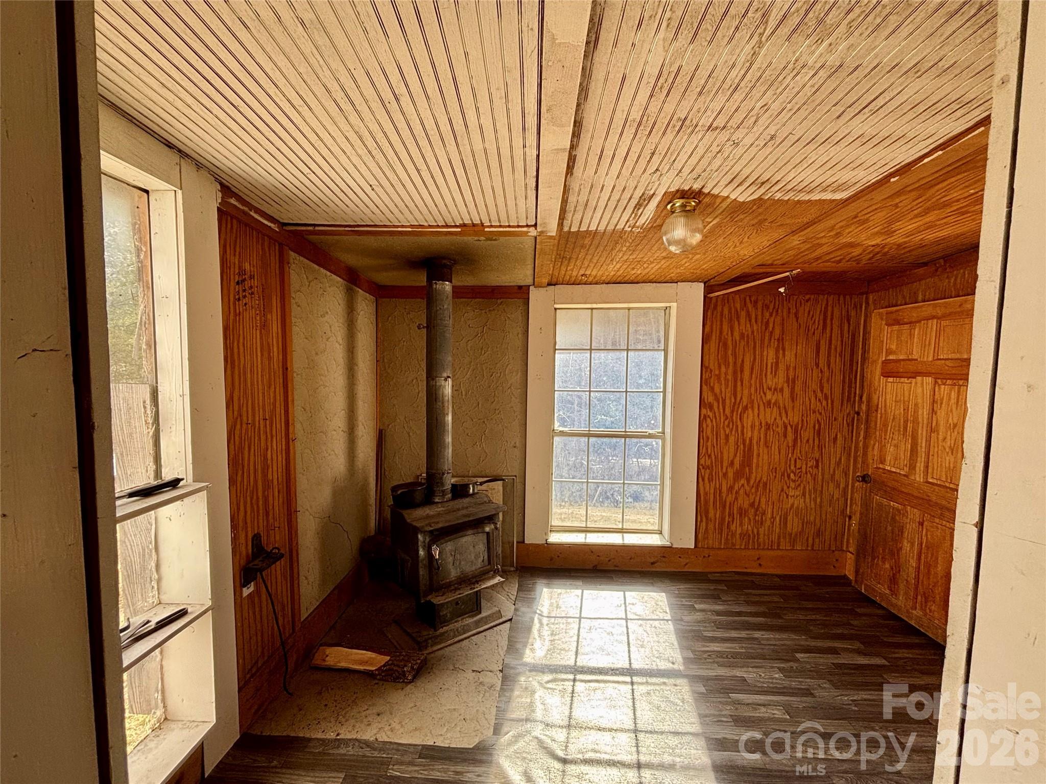 3476 Possum Trot Road Burnsville NC 28714