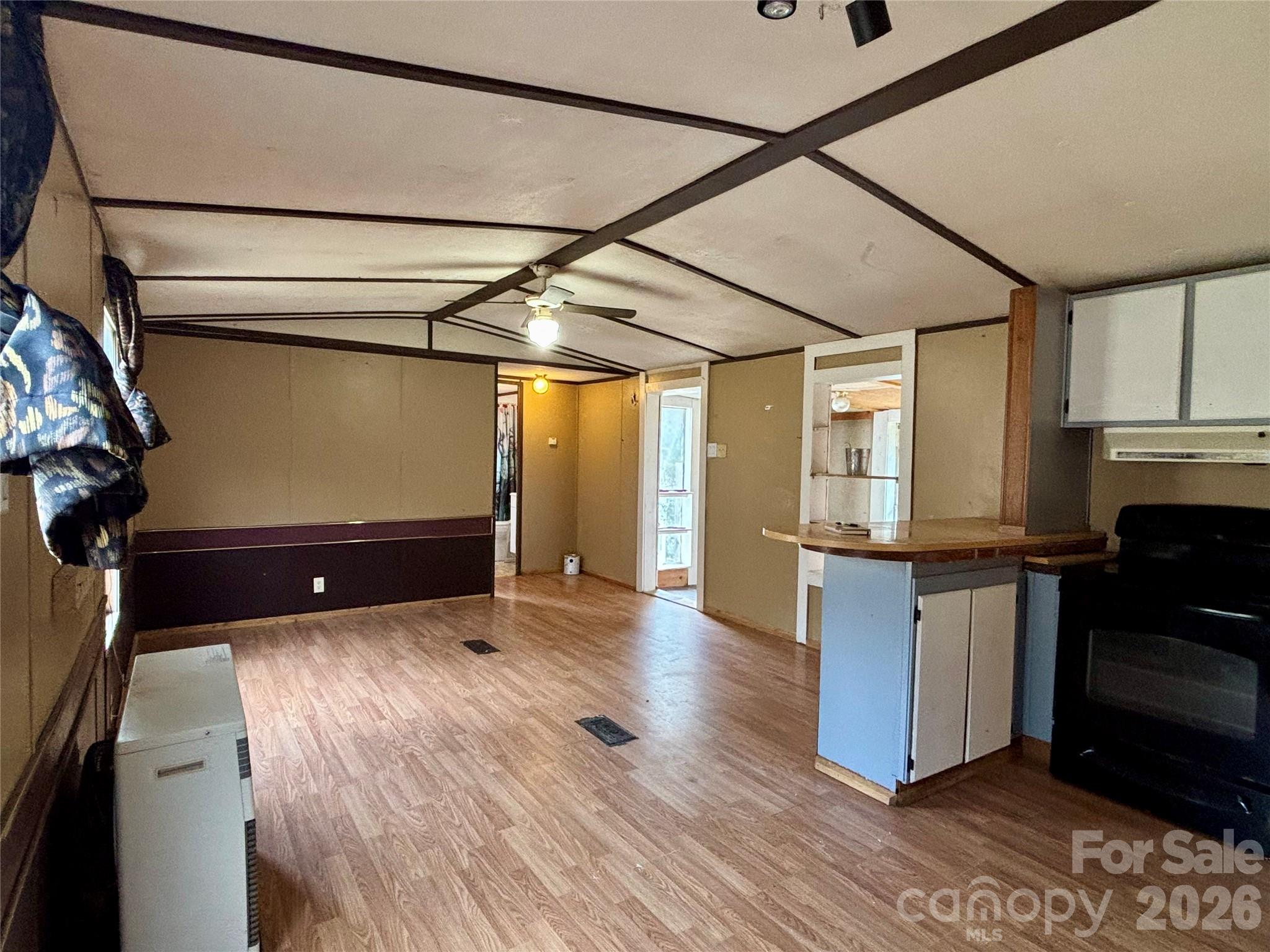 3476 Possum Trot Road Burnsville NC 28714