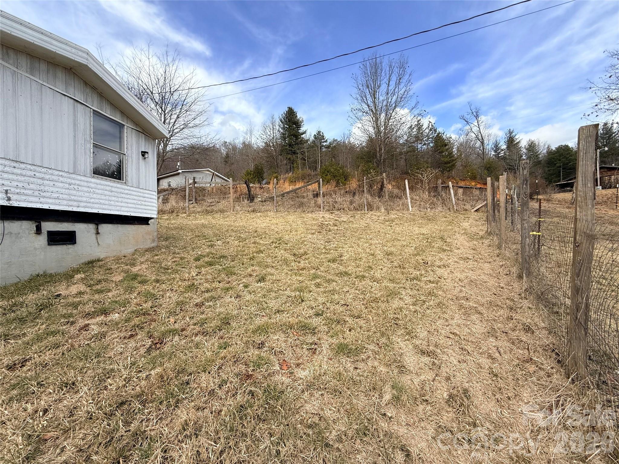 3476 Possum Trot Road Burnsville NC 28714