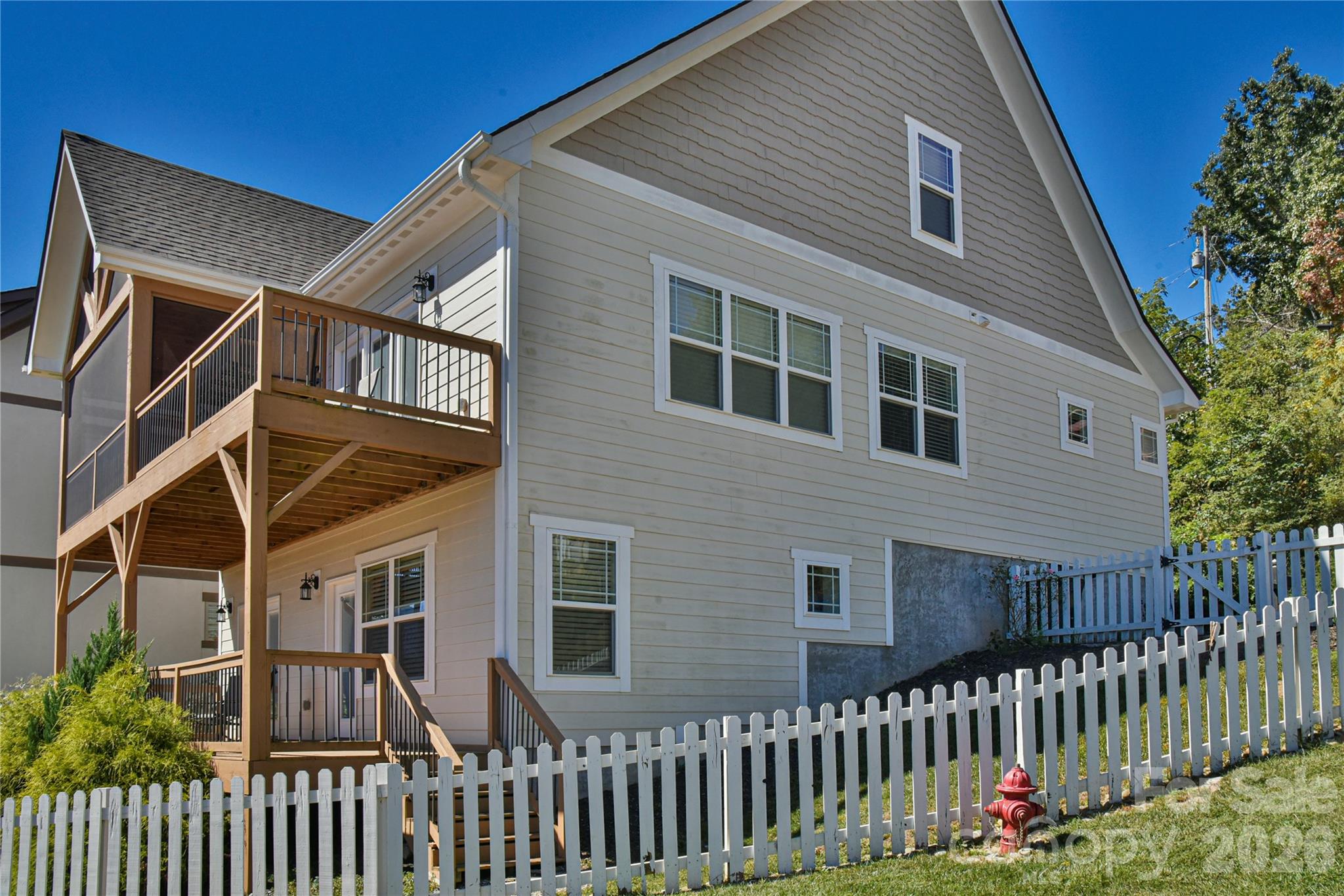 3 Leeds Lane Black Mountain NC 28711
