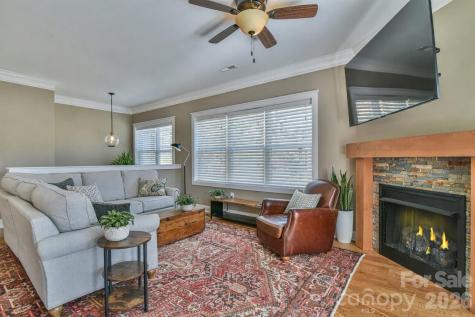 3 Leeds Lane Black Mountain NC 28711