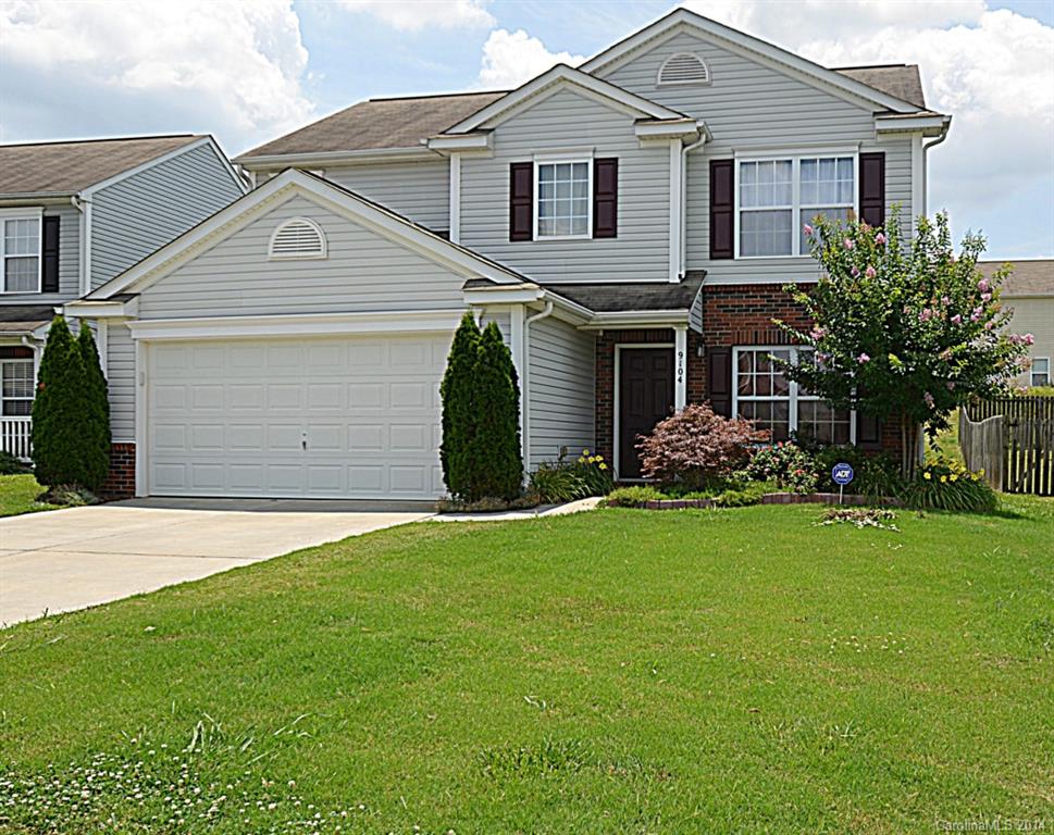 9104 Old Ash Court Charlotte NC 28216