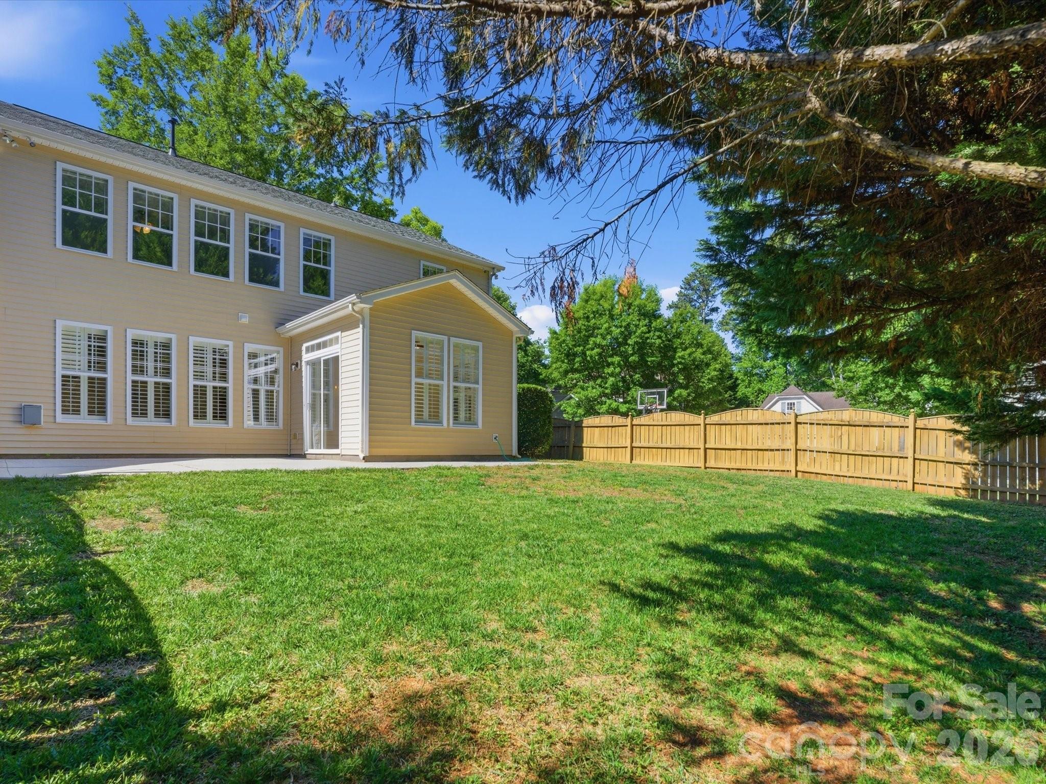 10094 Paisley Drive Charlotte NC 28269