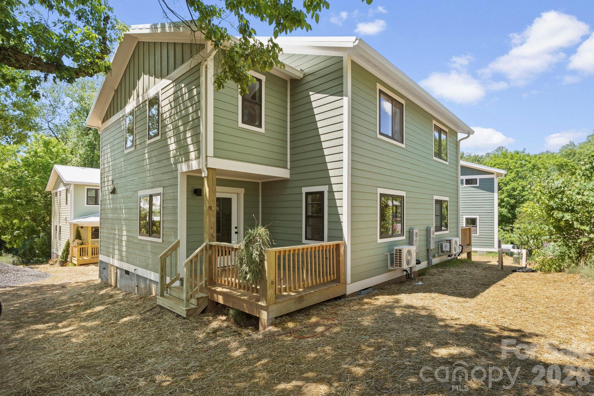 11 Fireside Drive Asheville NC 28804