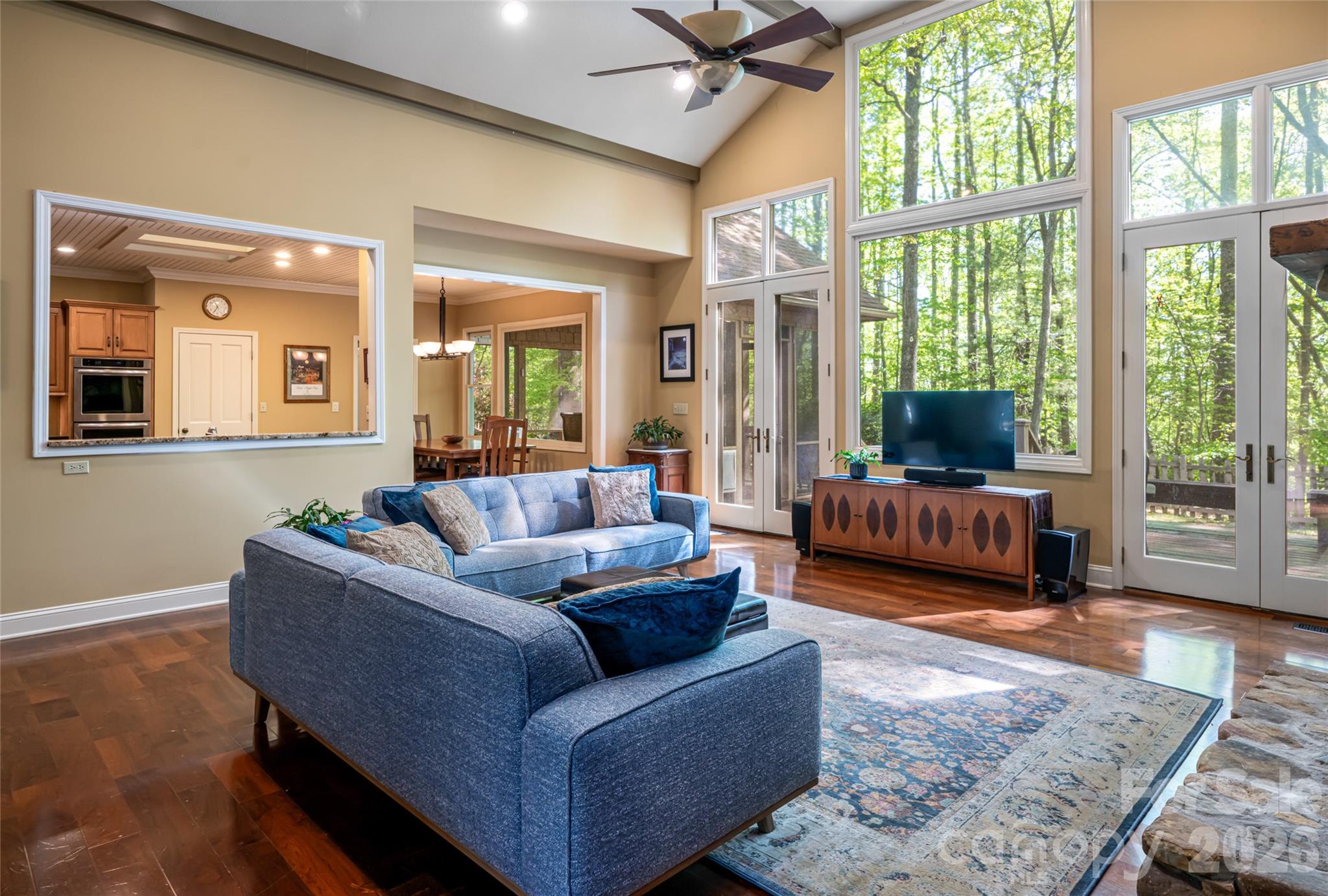 109 Little Cherokee Ridge Hendersonville NC 28739