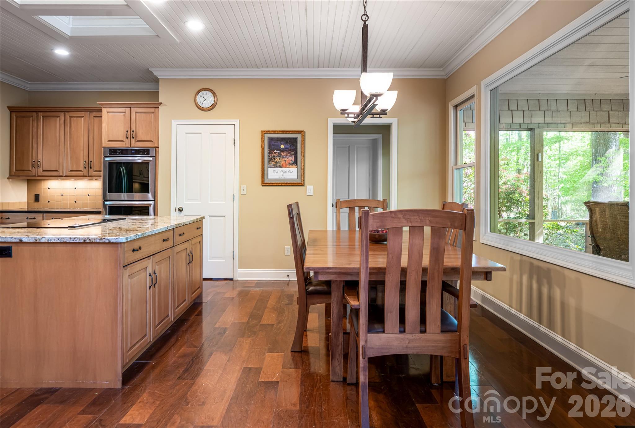 109 Little Cherokee Ridge Hendersonville NC 28739