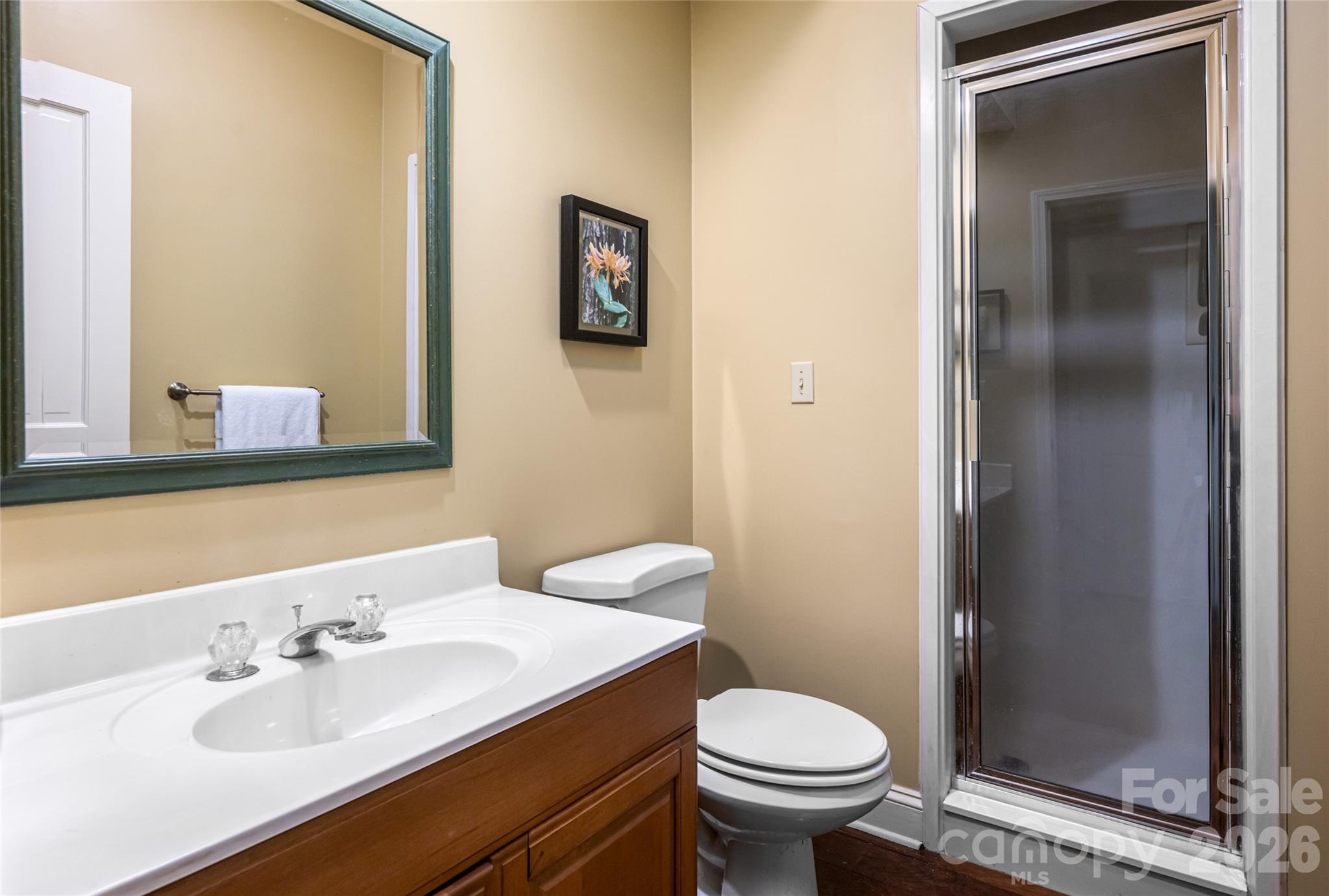 109 Little Cherokee Ridge Hendersonville NC 28739