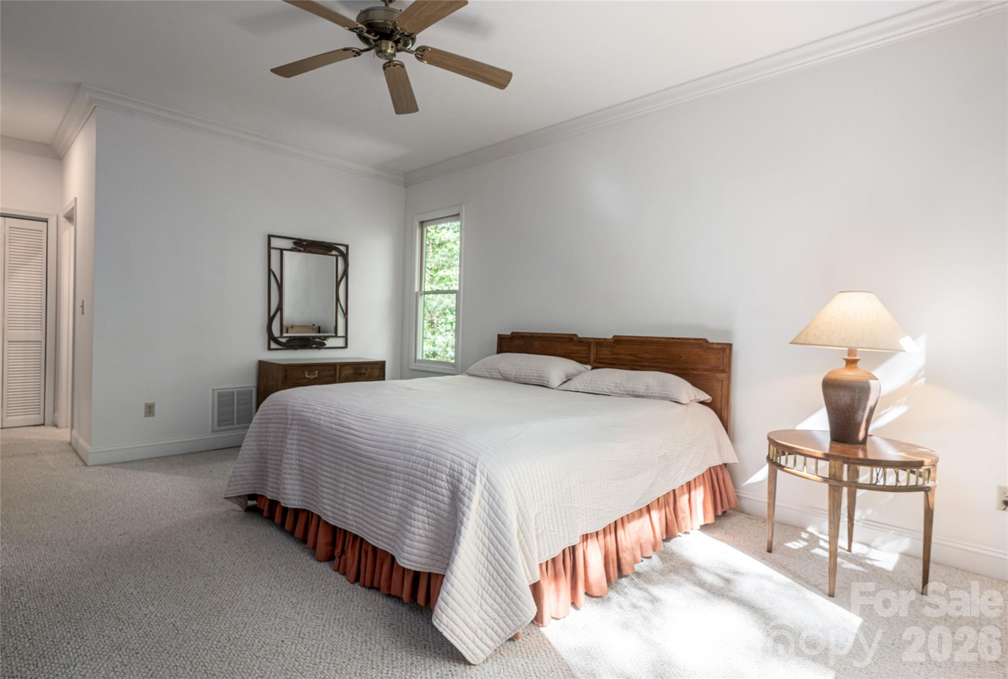 109 Little Cherokee Ridge Hendersonville NC 28739