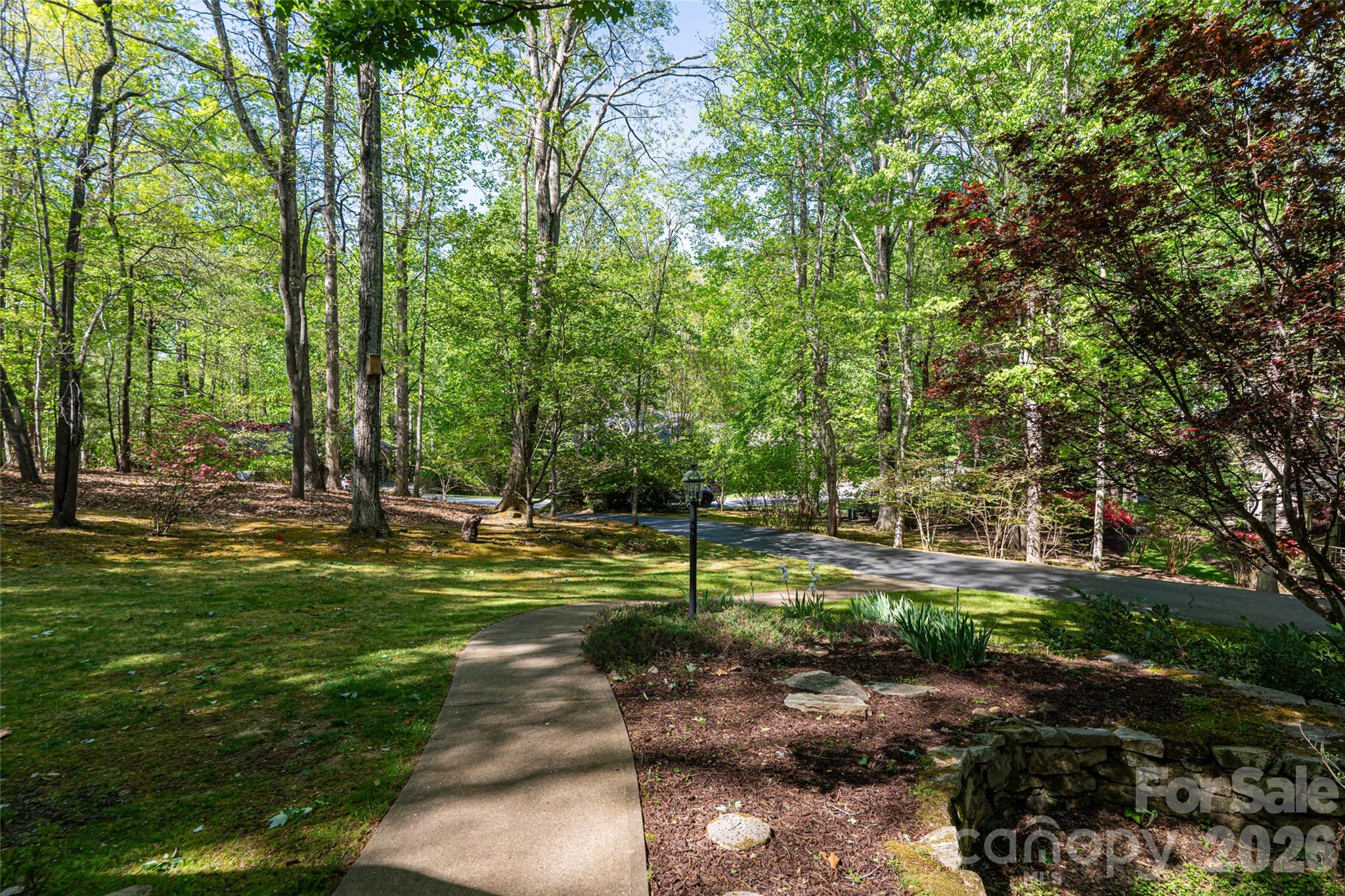 109 Little Cherokee Ridge Hendersonville NC 28739