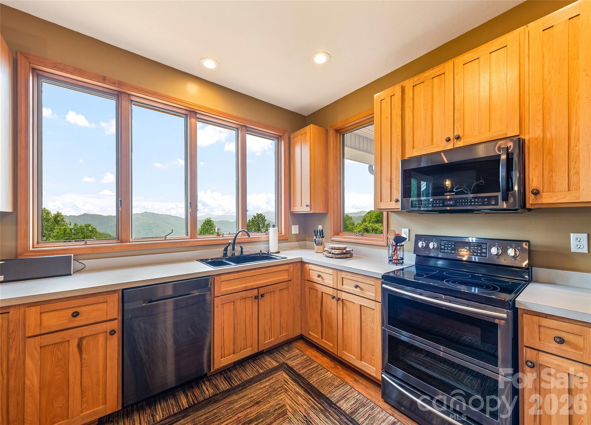 72 Tadpole Lane Waynesville NC 28785