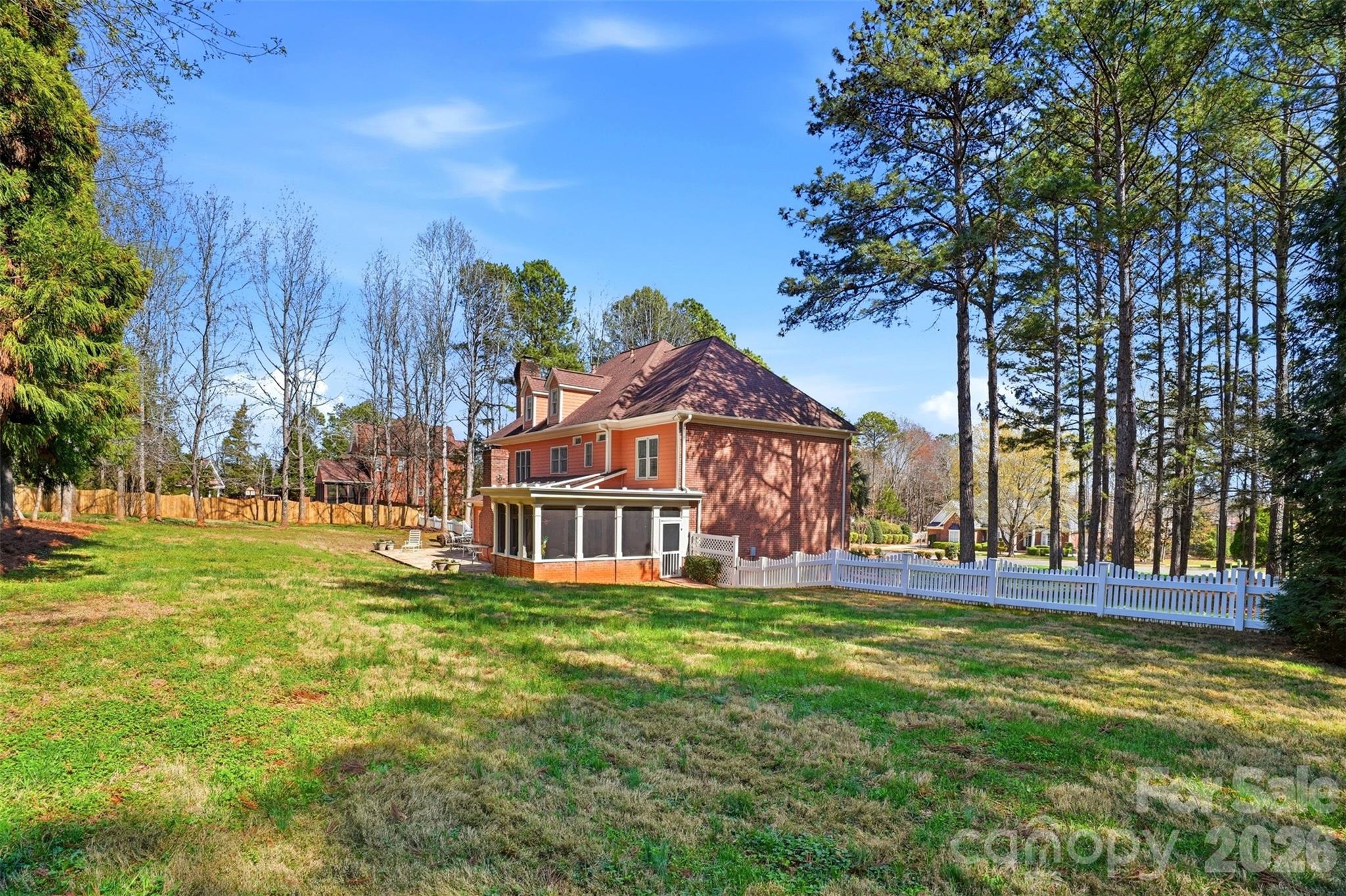 6041 Bluebird Hill Lane Matthews NC 28104