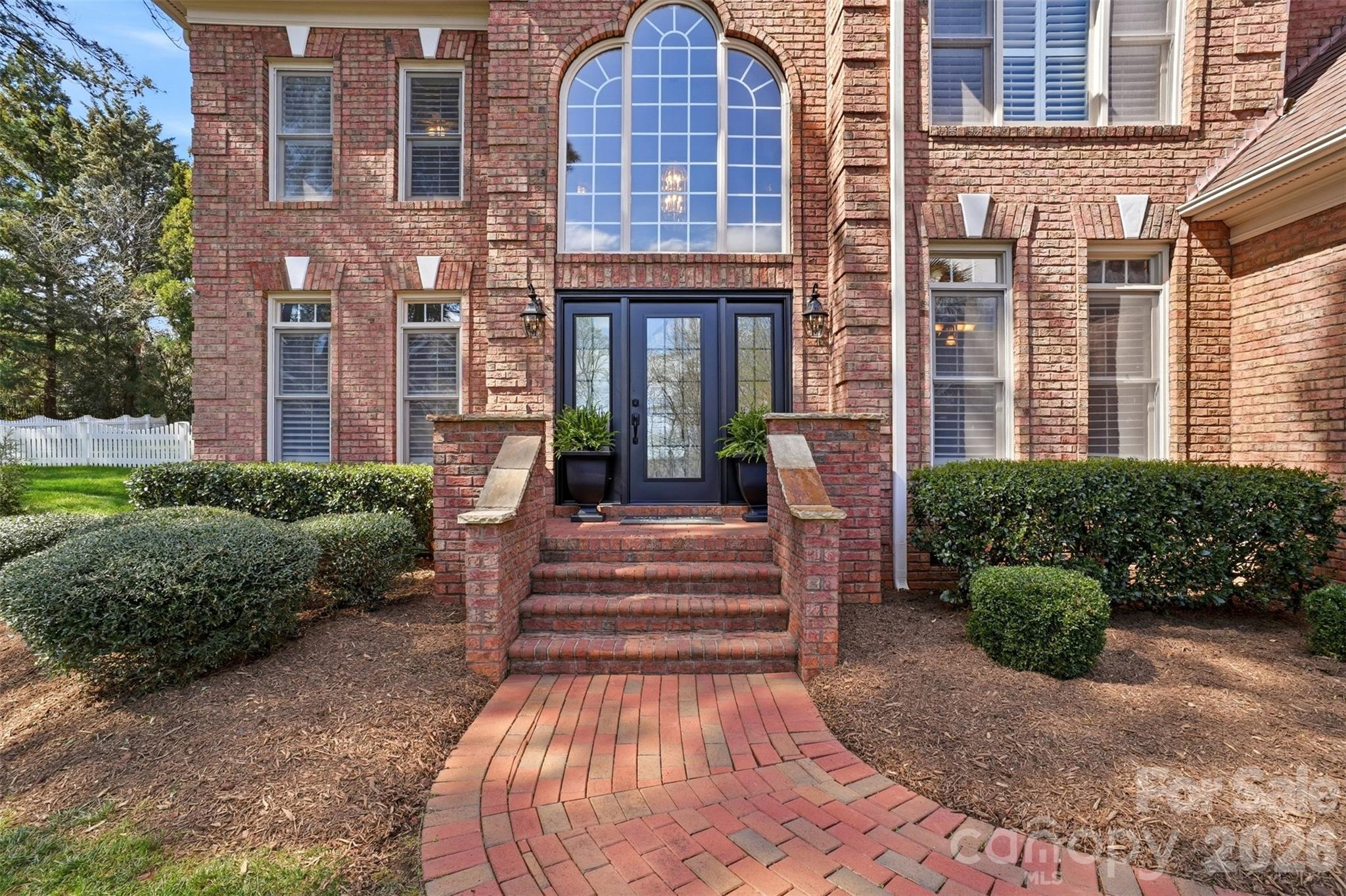 6041 Bluebird Hill Lane Matthews NC 28104