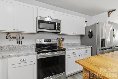 2220 Pinnacle View Drive Kings Mountain NC 28086