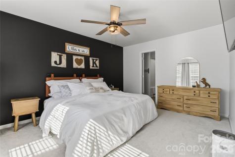 2220 Pinnacle View Drive Kings Mountain NC 28086