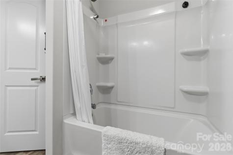 2220 Pinnacle View Drive Kings Mountain NC 28086