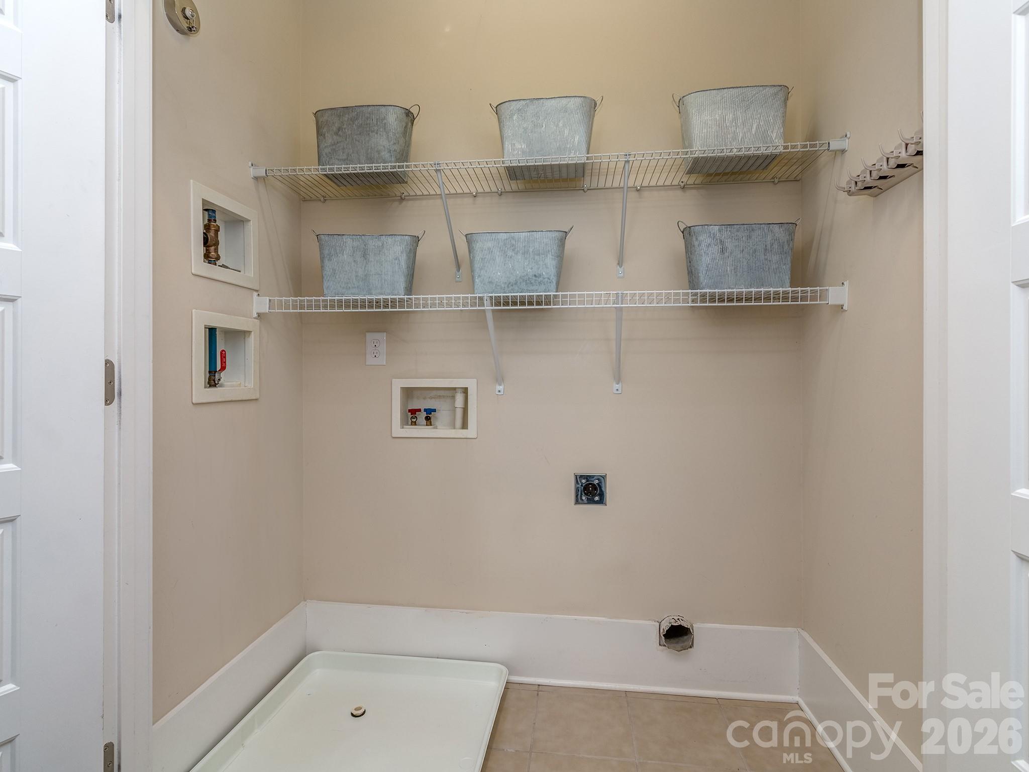 1427 Tippah Park Court Charlotte NC 28205