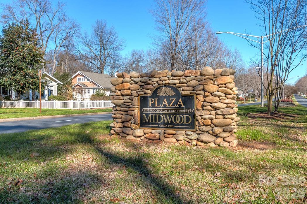 1427 Tippah Park Court Charlotte NC 28205
