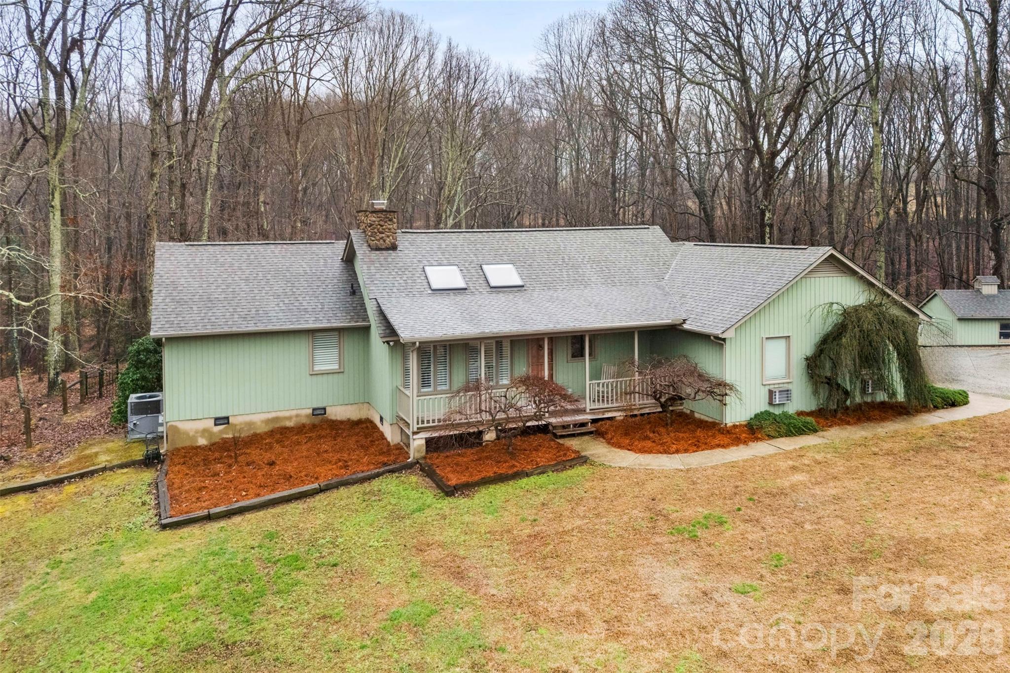 4242 John Ritchie Road Iron Station NC 28080