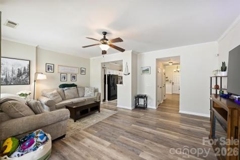 2002 Cramerton Village Drive Cramerton NC 28032