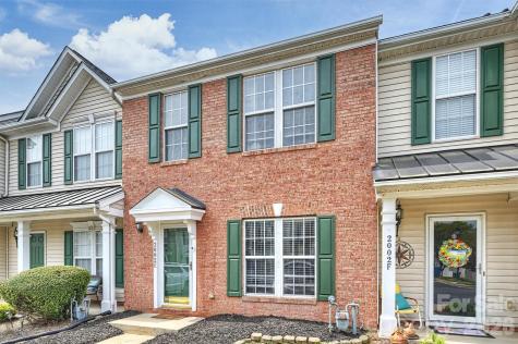 2002 Cramerton Village Drive Cramerton NC 28032