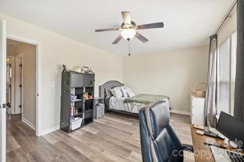 2002 Cramerton Village Drive Cramerton NC 28032