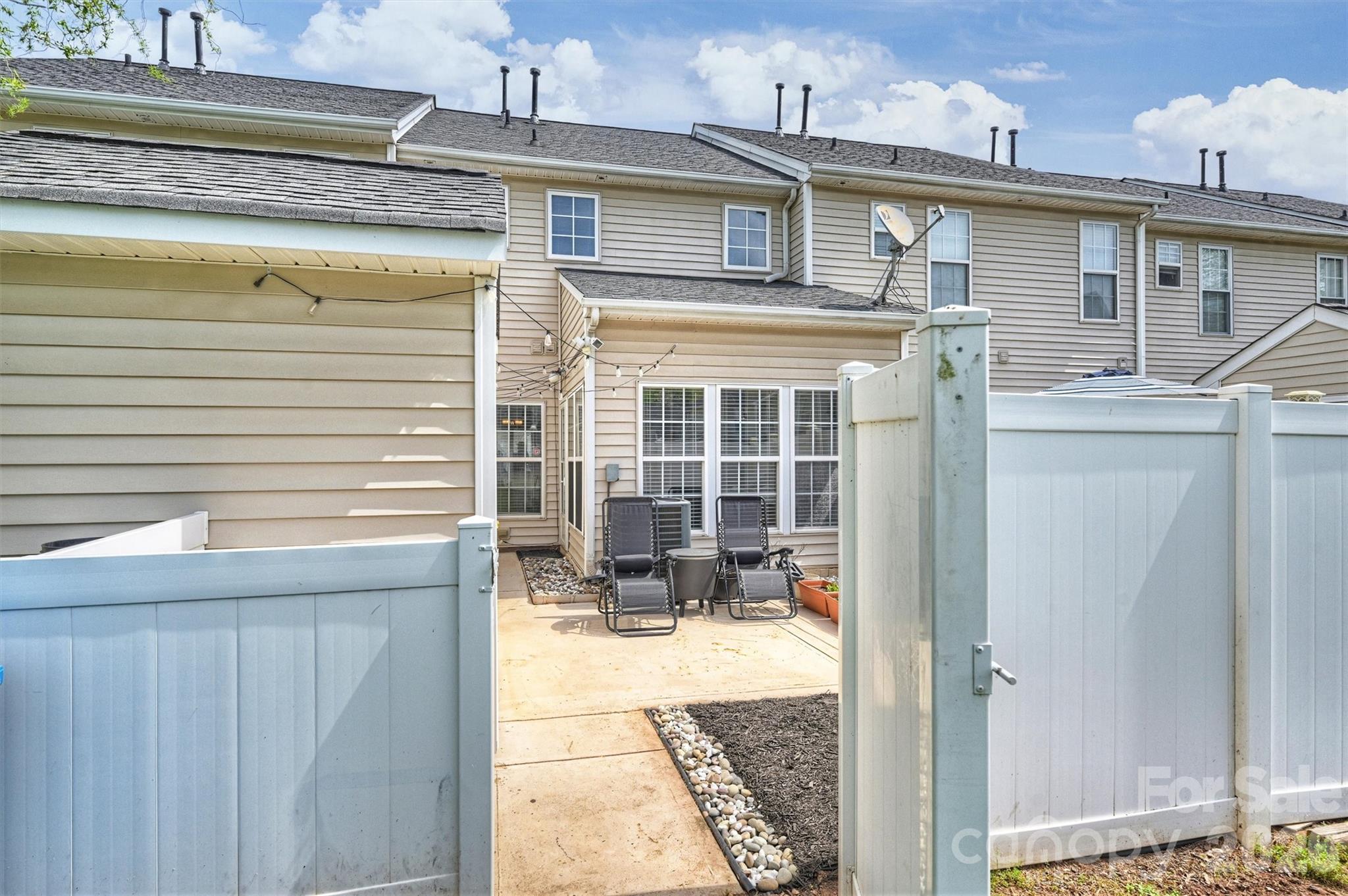 2002 Cramerton Village Drive Cramerton NC 28032