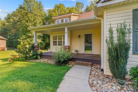 215 Meadow Lake Drive Salisbury NC 28146