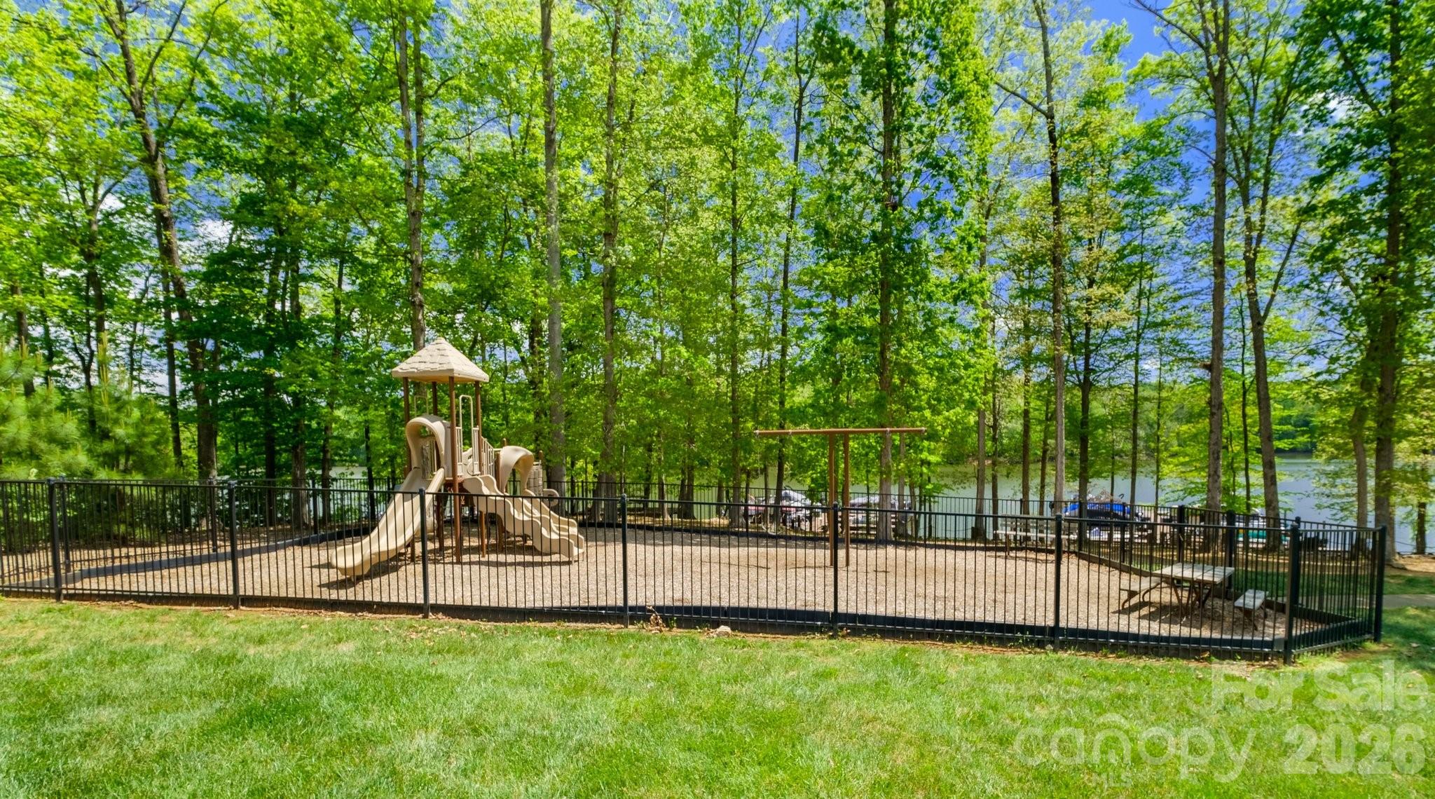 5004 Star Hill Lane Charlotte NC 28214