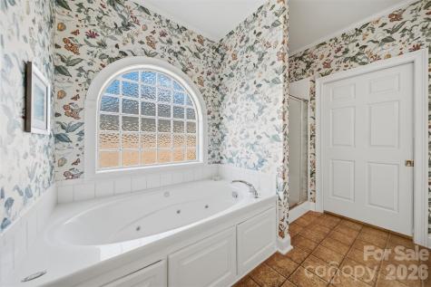 416 Huntington Woods Street N Lenoir NC 28645