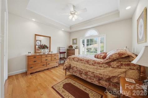 416 Huntington Woods Street N Lenoir NC 28645