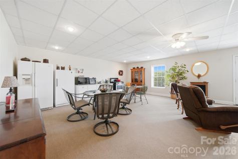 416 Huntington Woods Street N Lenoir NC 28645