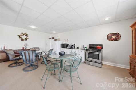 416 Huntington Woods Street N Lenoir NC 28645