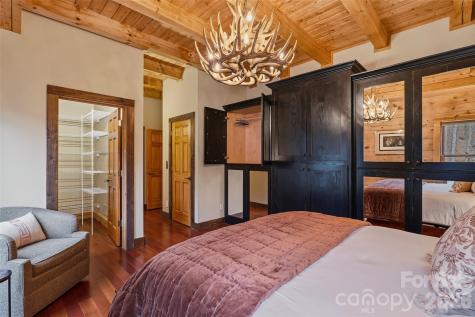 112 Hamburg Mountain Road Weaverville NC 28787