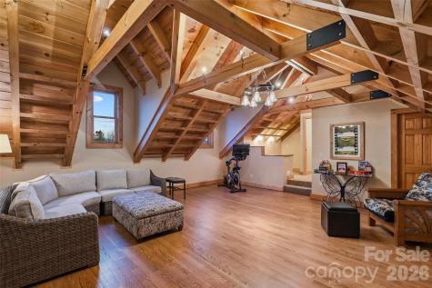112 Hamburg Mountain Road Weaverville NC 28787