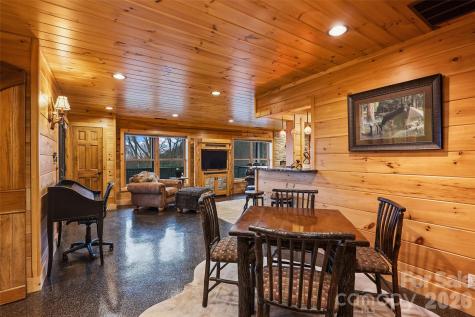 112 Hamburg Mountain Road Weaverville NC 28787